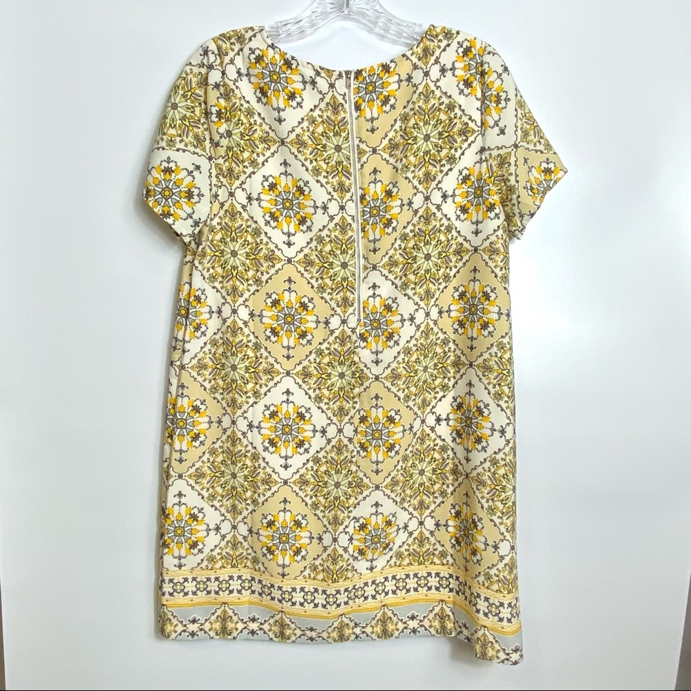 Lulus Paisley Lined Short Sleeve Sheath Dress.  Size Medium - Picture 6 of 8